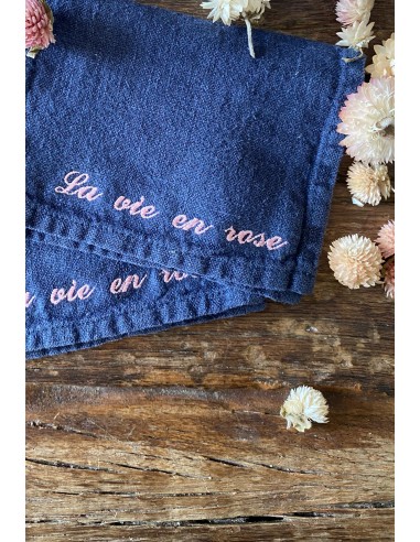 “La vie en rose” Embroidered Cocktail Napkins Amélioration de cerveau avec